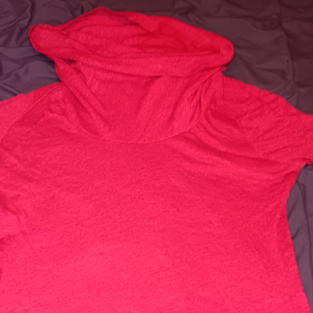 Pink turtle necklace long sleeve shirt